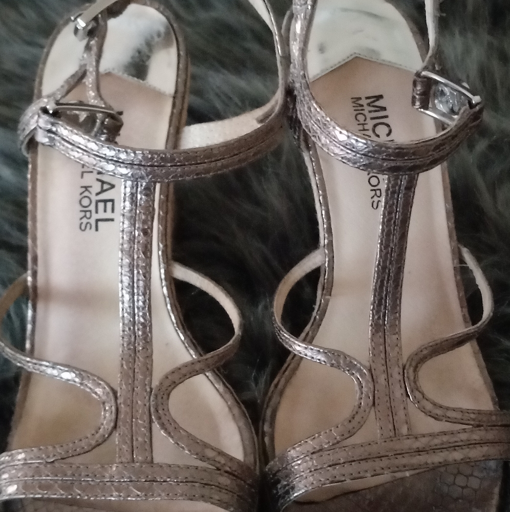 Michael Kors wedge sandals strappy size 7 with jute wedge